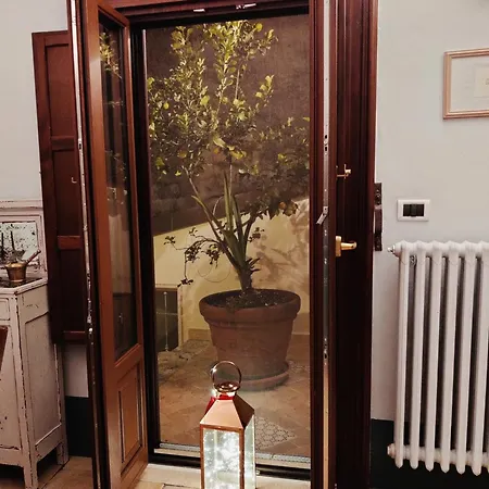Апартаменты Rachel's House